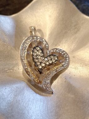Bealls Of Florida Gold Heart Pendant Necklace with Crystal Accent Magnetic Clasp